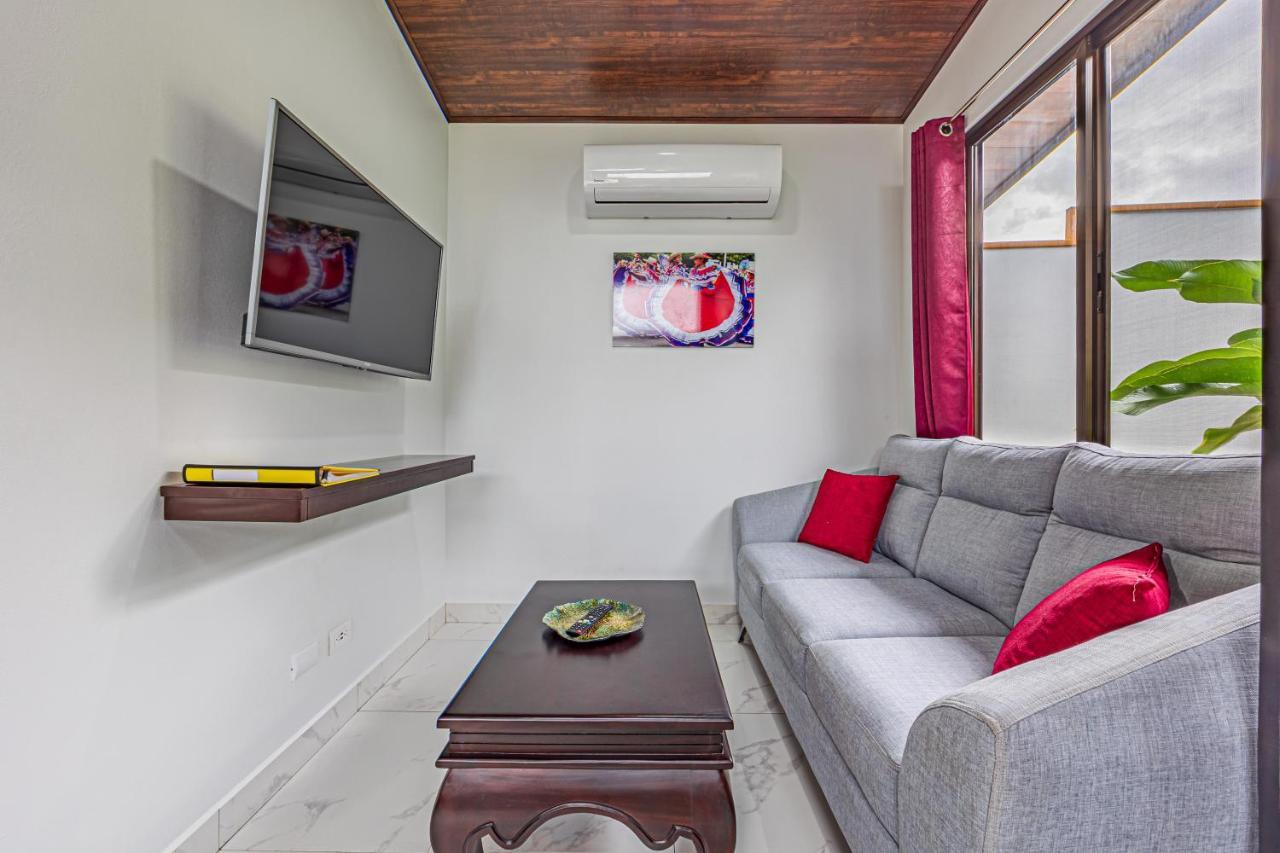 Shalom Chamo Villas Увита Экстерьер фото